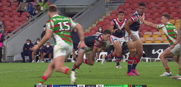 Sam Verrills Contorts to Score